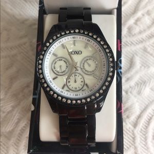 Xoxo black watch with diamonds